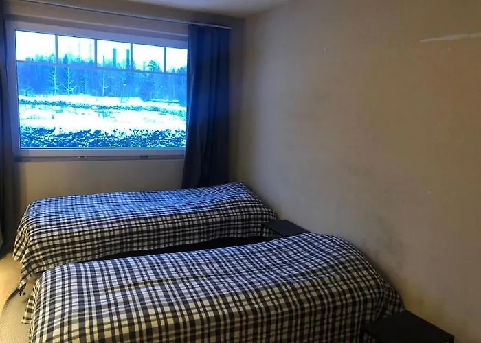 Kotimaailma - Iso Ja Viihtyisae Omakotitalo Saunalla 9 Henkiloelle * Helsínquia